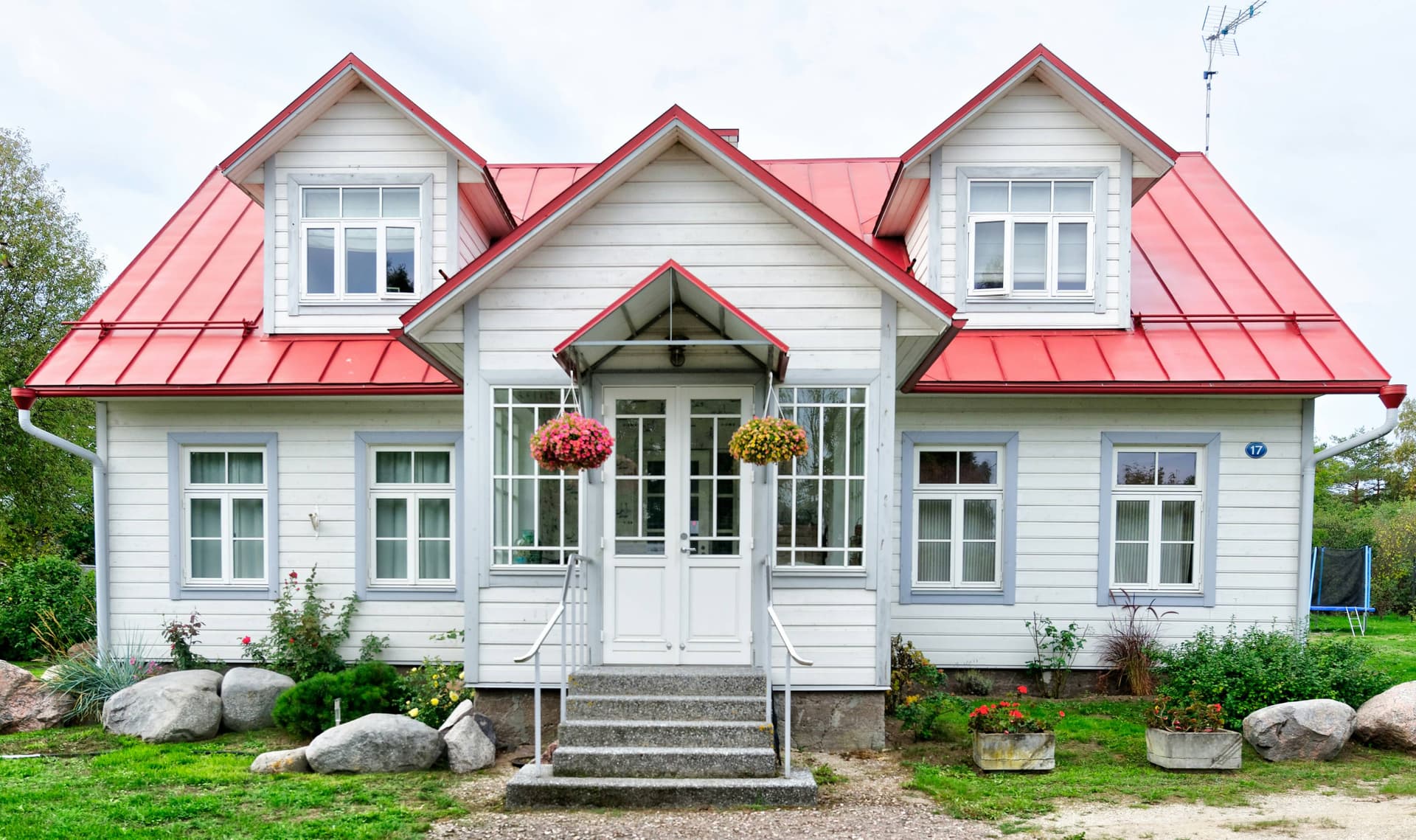 House to paint